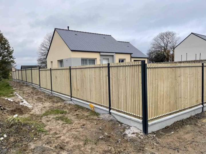 Pose de clôture Pluduno